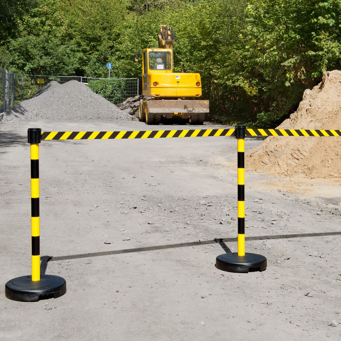 Moravia Morion Basic Belt Warning Stand Yellow/Black Plastic Base Height 950 mm Base Plate Diameter 360 mm Belt Length 3 m Belt Width 50 mm