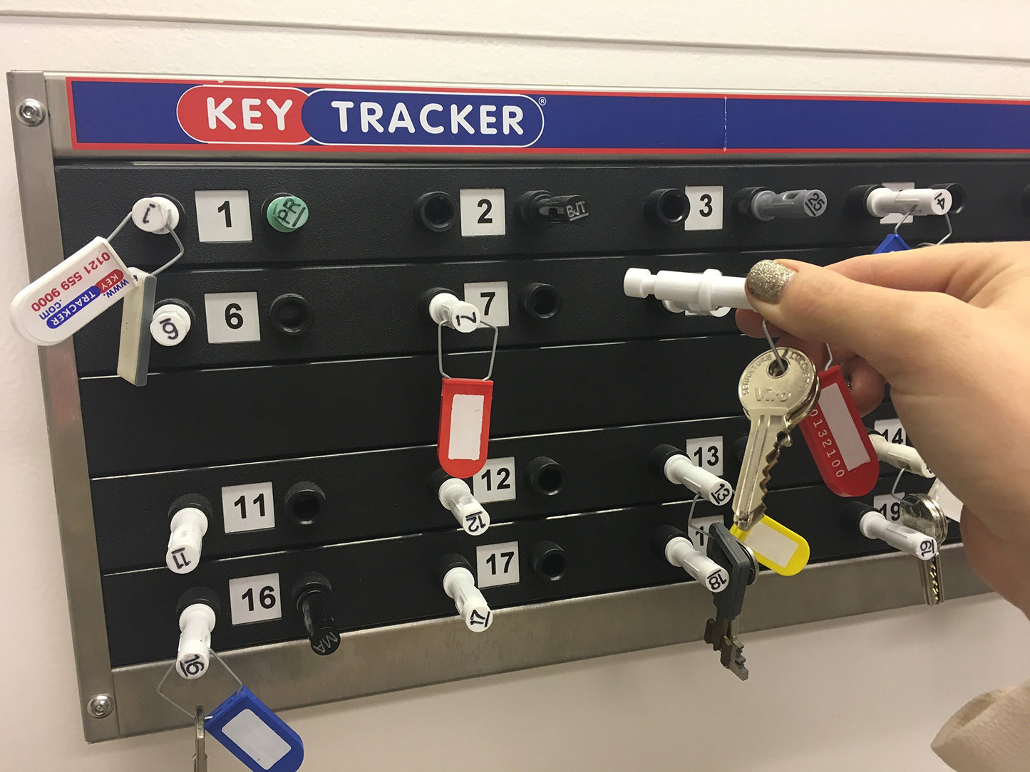 Peg Board Mechanical Key Tracker System, keep track of keys, with colorful security keys, for office staff members, horizontal plastic system (5 Peg Board)