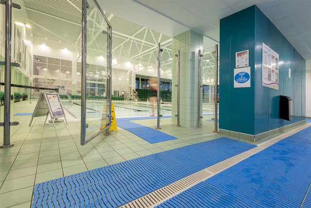 Kumfi Step Anti-Bacterial Swimming Pool Matting Beige 60cm x 1500cm