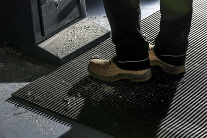Interflex PVC Duckboard Anti-Slip Matting Black