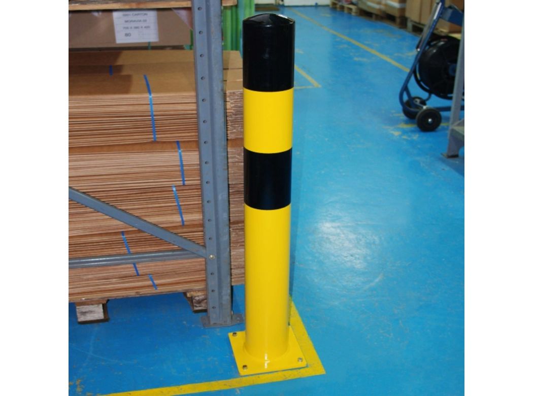 BLACK BULL Heavy Duty Bollard