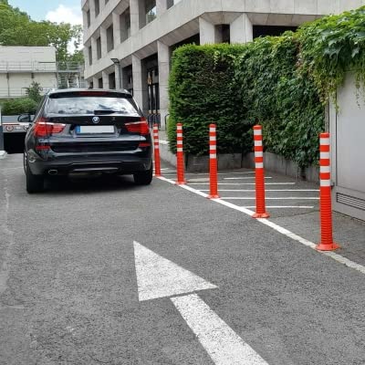 TRAFFIC-LINE Flex-Back Traffic Posts - 760mm