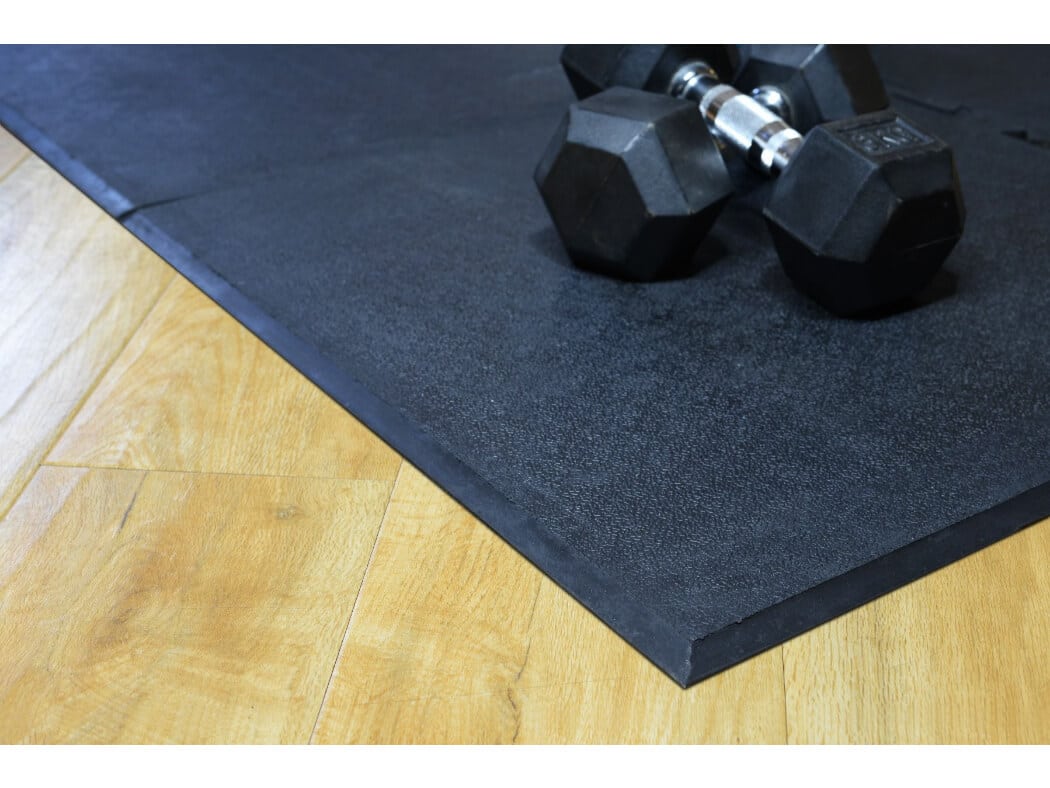 Corner Close Up Gym Mat