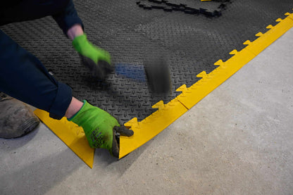 Tuff Tile Diamond Corner