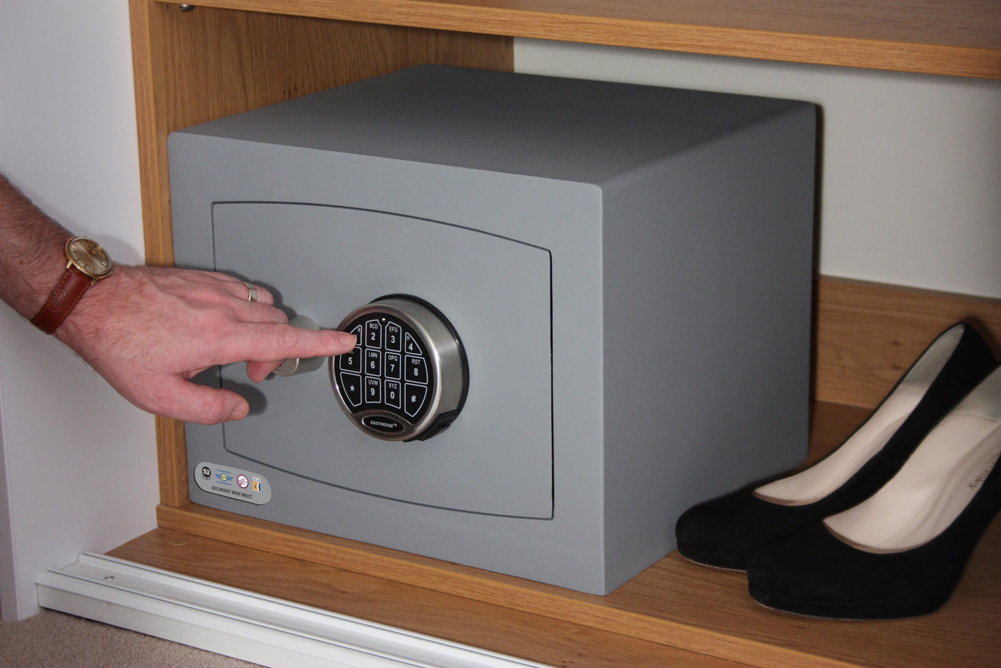 Fire Resistant Mini Vault Safe - Cash Valuables Safe - Key or Electronic Lock (Mini Vault 1 FR - Electronic Lock)
