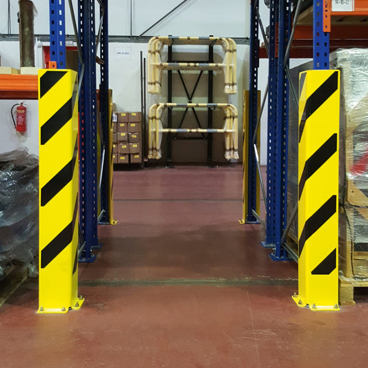 Traction Protection Angle Black/Yellow 1200 x 160 x 6 mm for Doweling